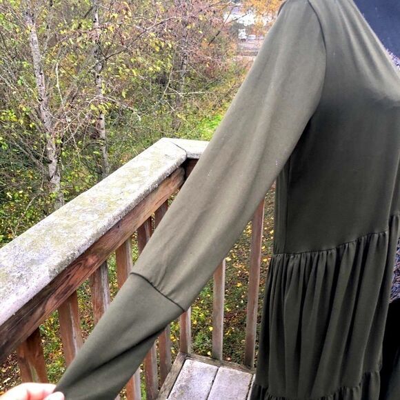 Ruffle Tiered Long Cardigan Duster - Picture 3 of 4